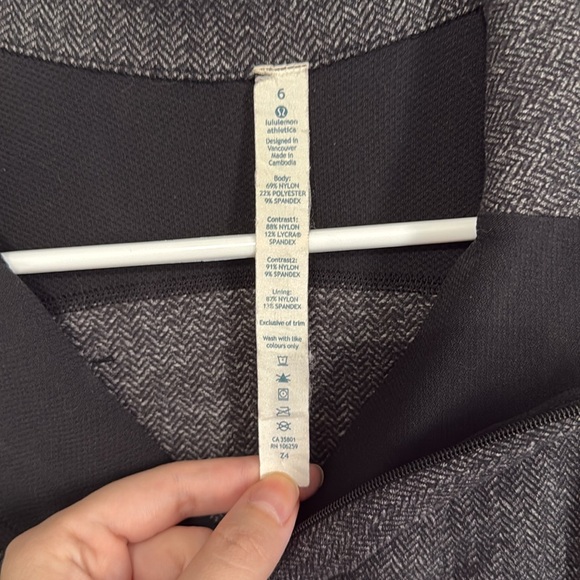 Lululemon jacket - Picture 3 of 5